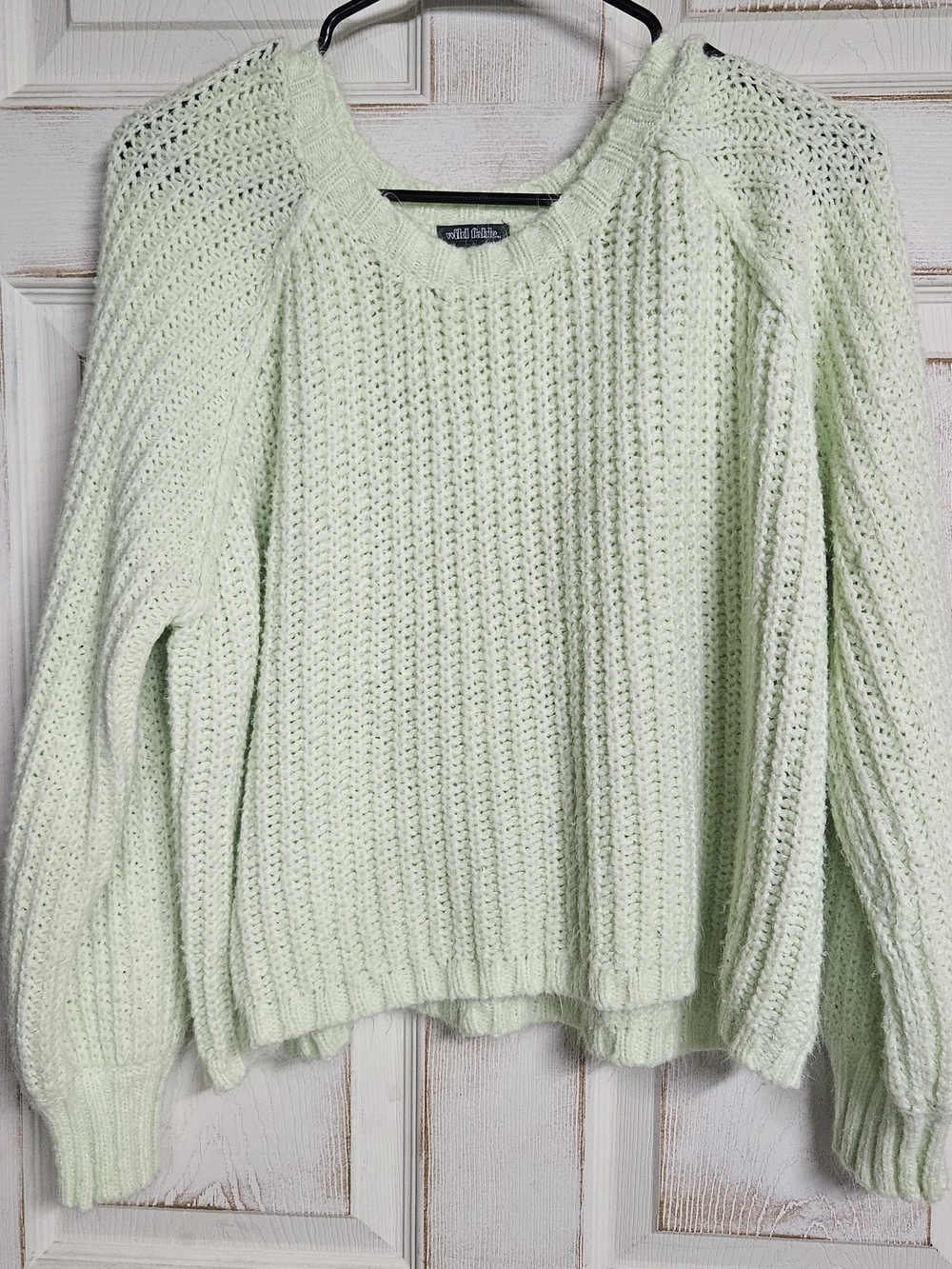 Wild Fable Pale Mint Crewneck Sweater